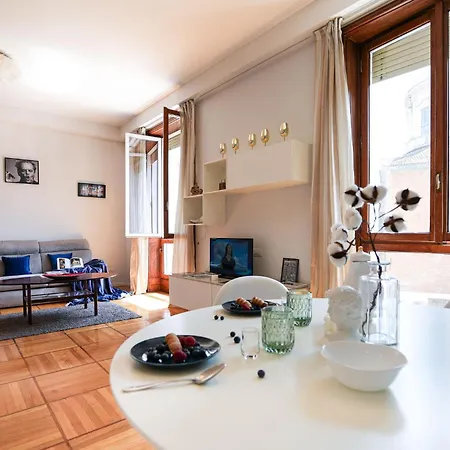 Duomo Center Apartamento